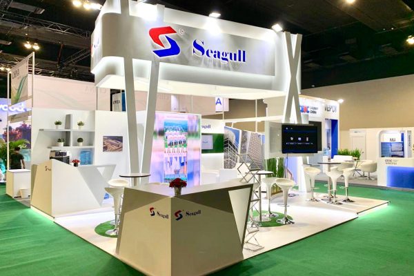 our-amazing-white-booth-design