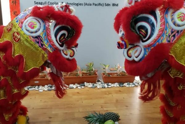 lion-dance-performance-in-office-2019